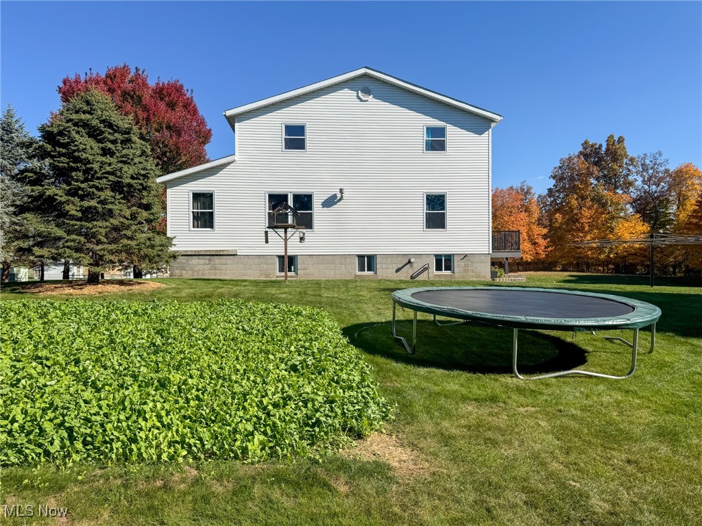 8495 Mount Hope Road, Apple Creek, Ohio image 8