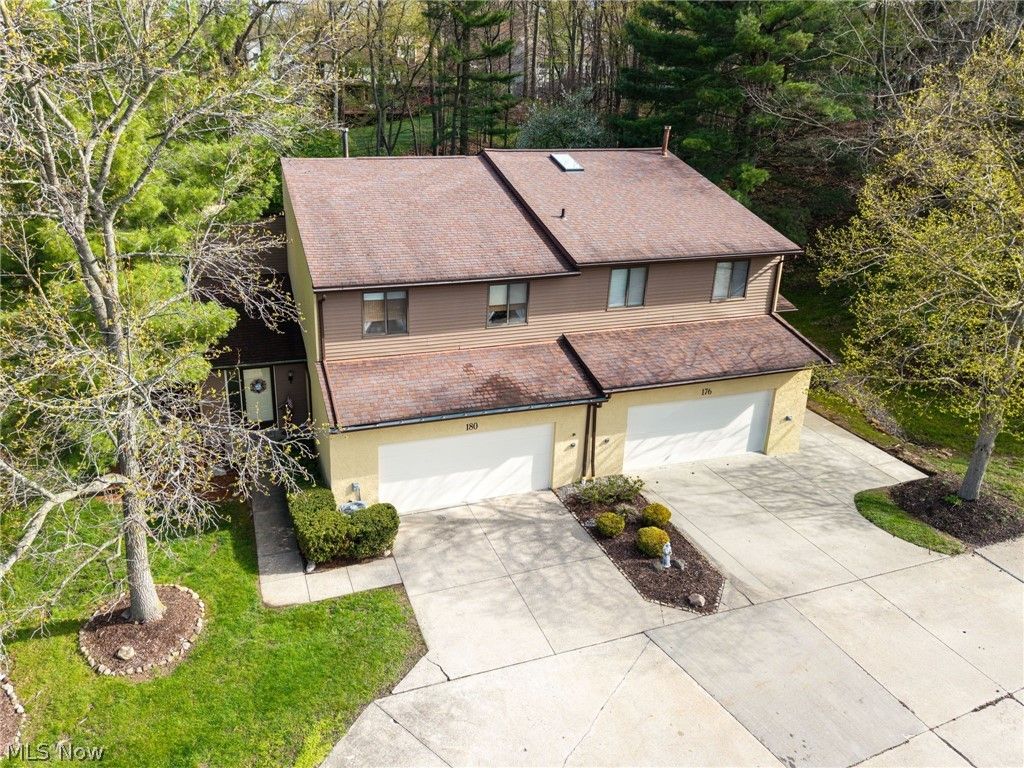 Photo of 180 Lake Terrace Drive, Munroe Falls, OH 44262 (MLS # 5202453)