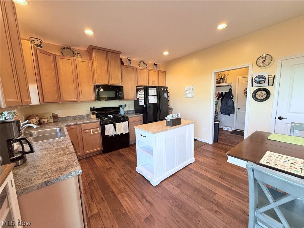 3224 Fallen Brook Lane