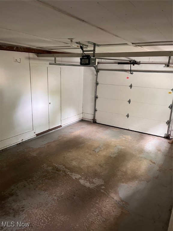 Je Reeves Add 05 - Residential