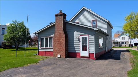 Tiny photo for 770 Broad Street, Conneaut, OH 44030 (MLS # 5203098)