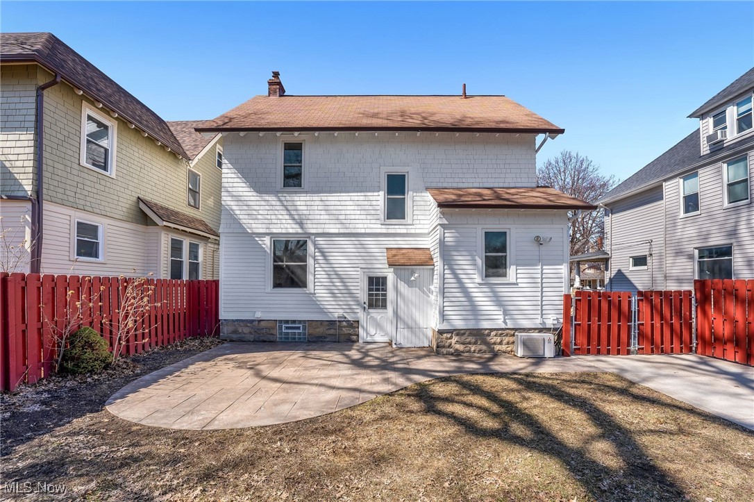 1527 Mars Avenue, Lakewood, Ohio image 35