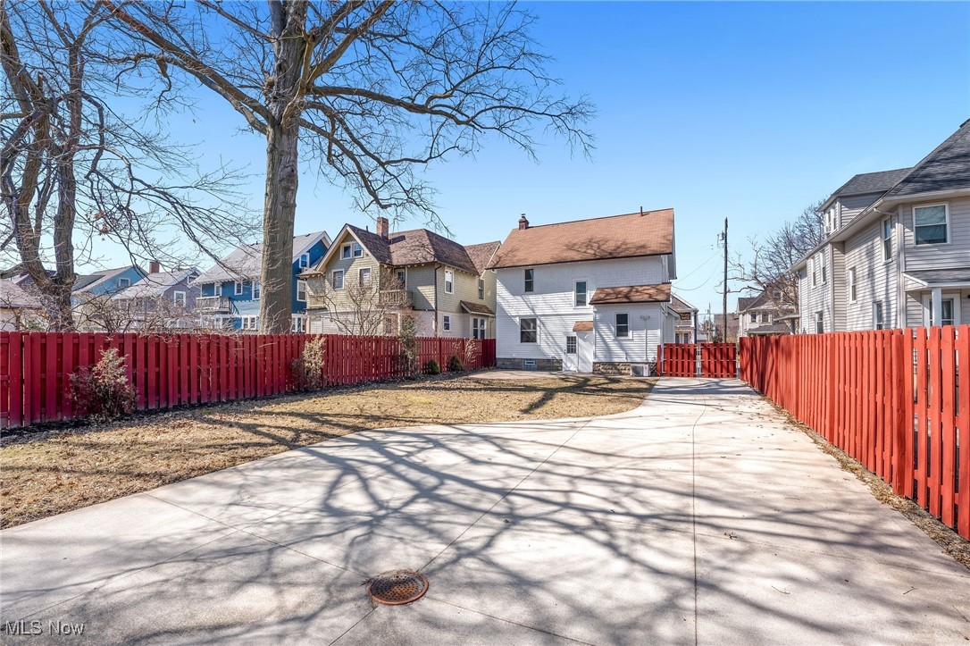 1527 Mars Avenue, Lakewood, Ohio image 34