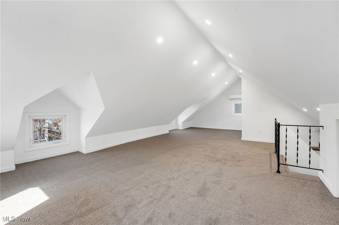 1527 Mars Avenue, Lakewood, Ohio image 27