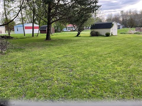 Tiny photo for 49 Cedar Street, New London, OH 44851 (MLS # 5203305)