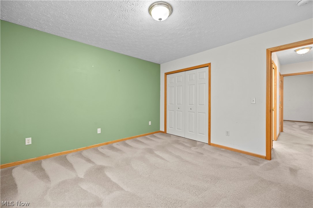 Abbe Glen Condo - Residential