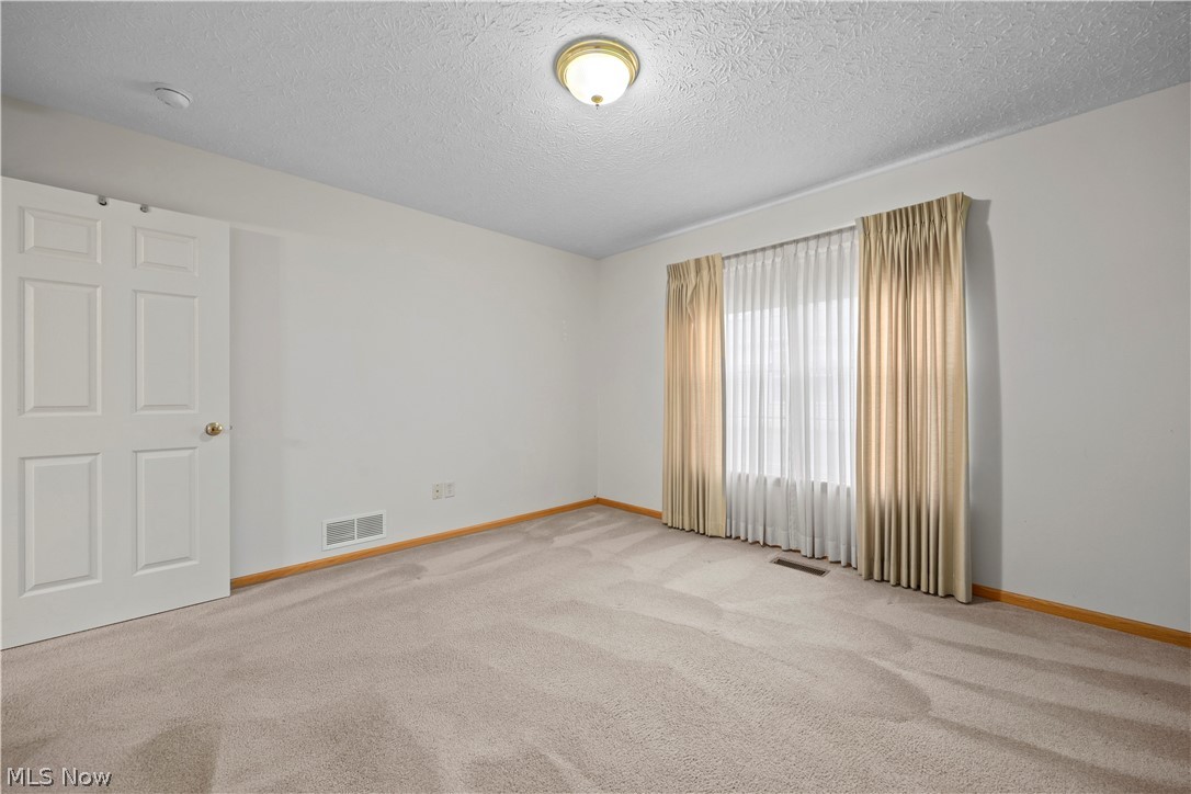 Abbe Glen Condo - Residential