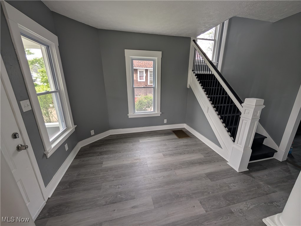 908 W 8th Street, Lorain, Ohio image 3