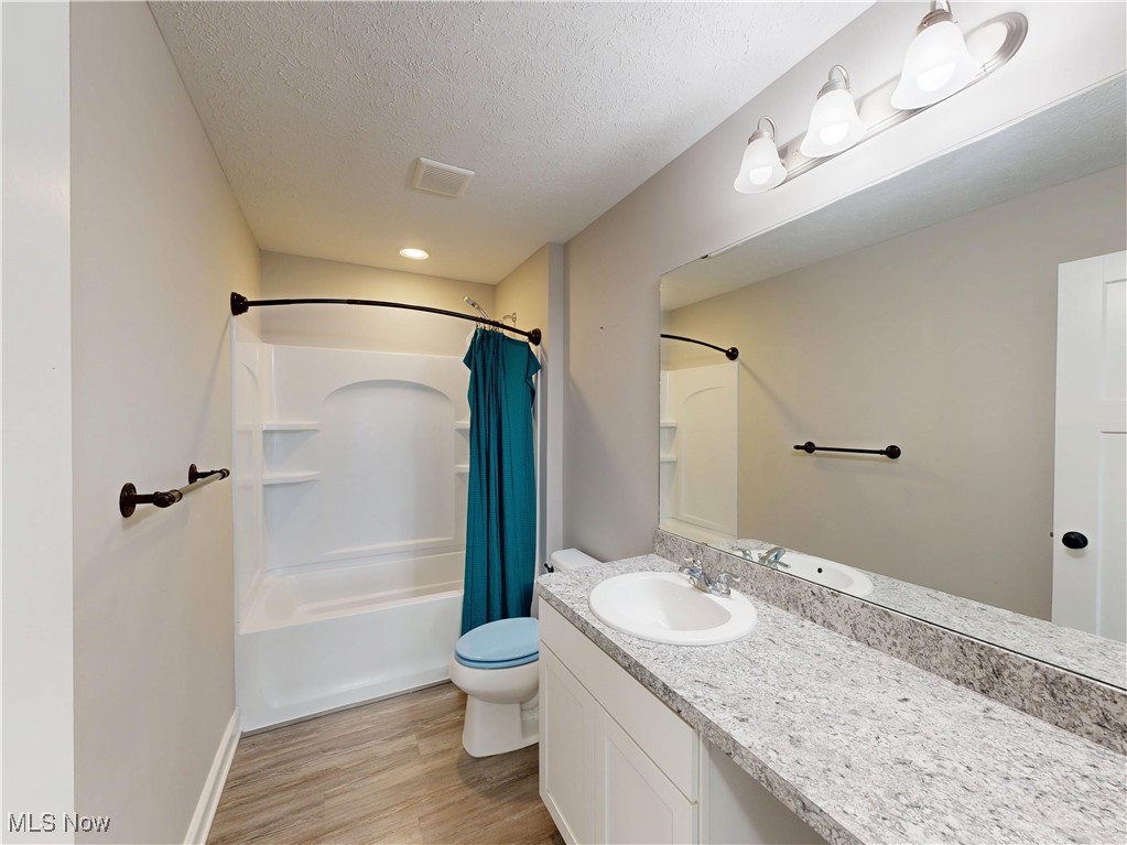 37328 Sandy Ridge Drive, North Ridgeville, Ohio image 28