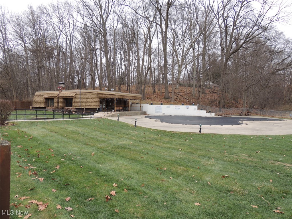 Silver Lake Towers Condo - Residential