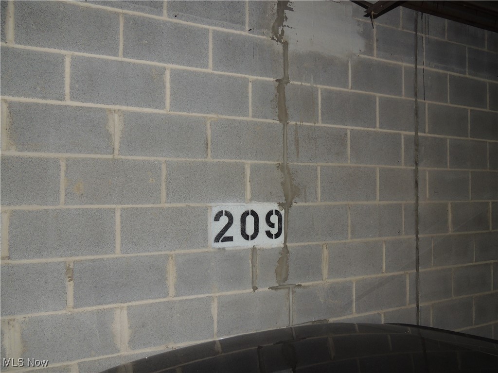 Silver Lake Towers Condo - Residential