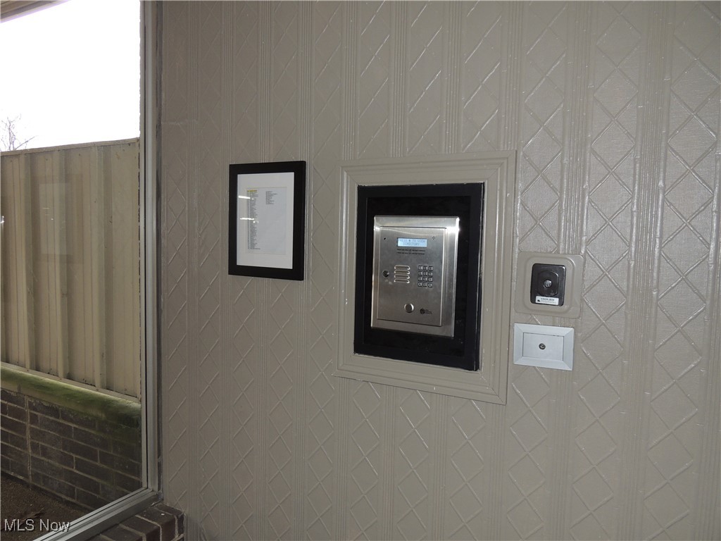 Silver Lake Towers Condo - Residential