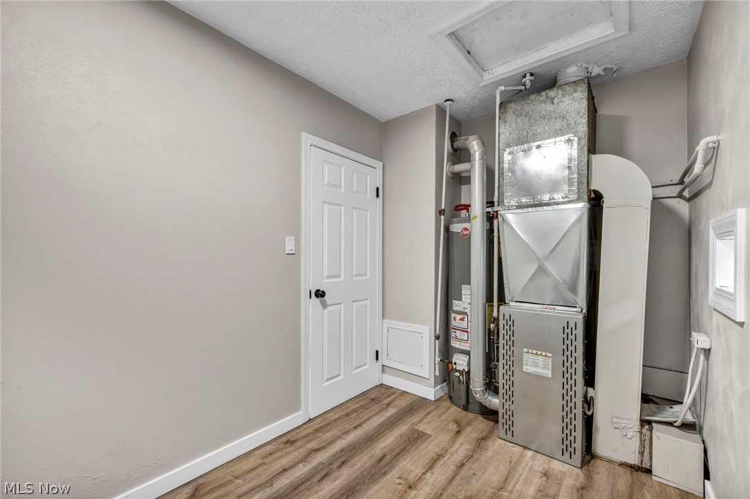 Knollwood - Residential