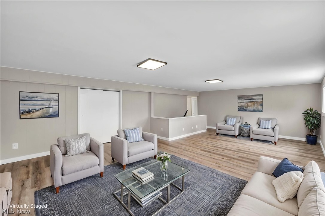 Knollwood - Residential