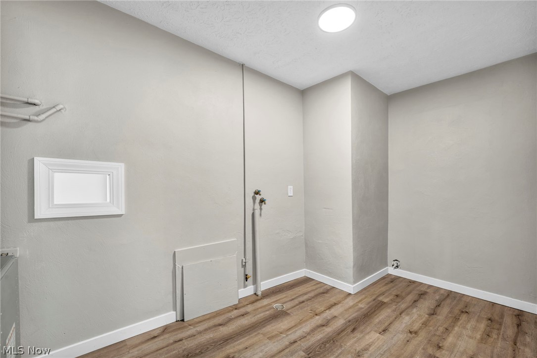 Knollwood - Residential