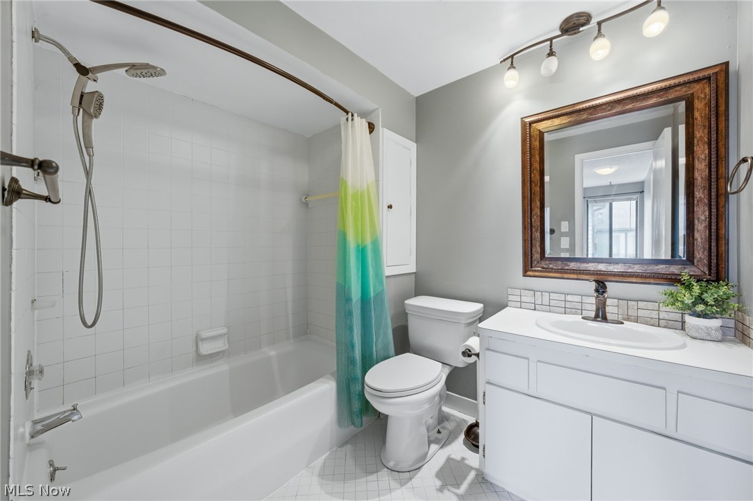 Liberty Hill Condo - Residential