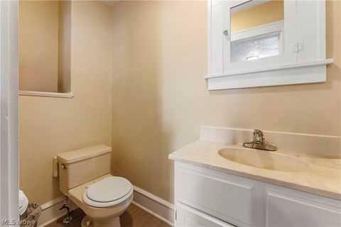 Tiny photo for 2409 Gilbert Avenue NE, Canton, OH 44705 (MLS # 5190569)