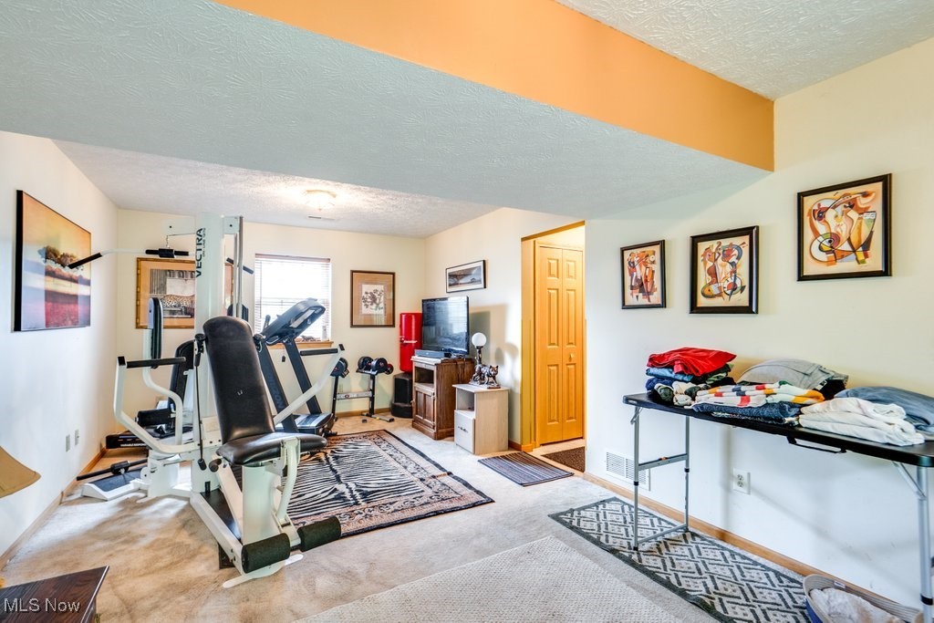 75 River Ridge Lane, Munroe Falls, Ohio image 24