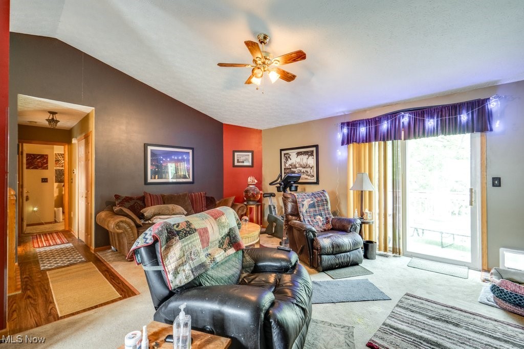 75 River Ridge Lane, Munroe Falls, Ohio image 12