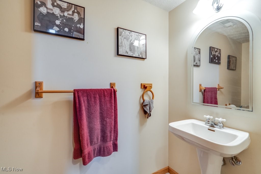 75 River Ridge Lane, Munroe Falls, Ohio image 27