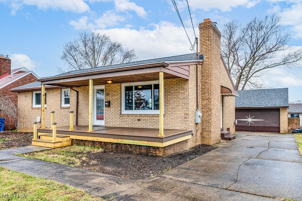 742 Devitt Avenue, Campbell, Ohio image 37