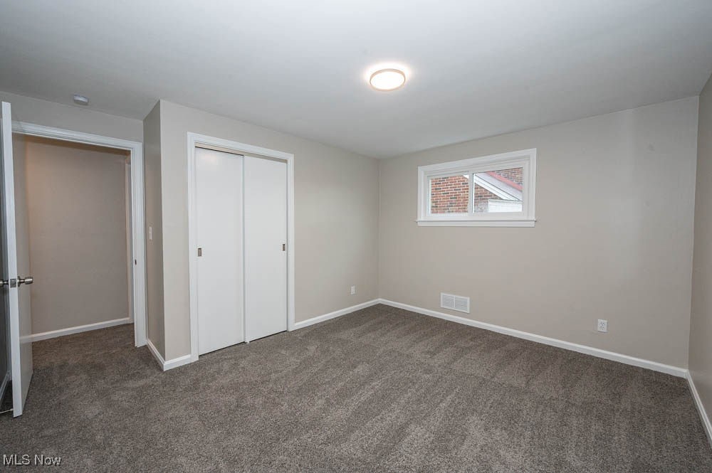 742 Devitt Avenue, Campbell, Ohio image 20