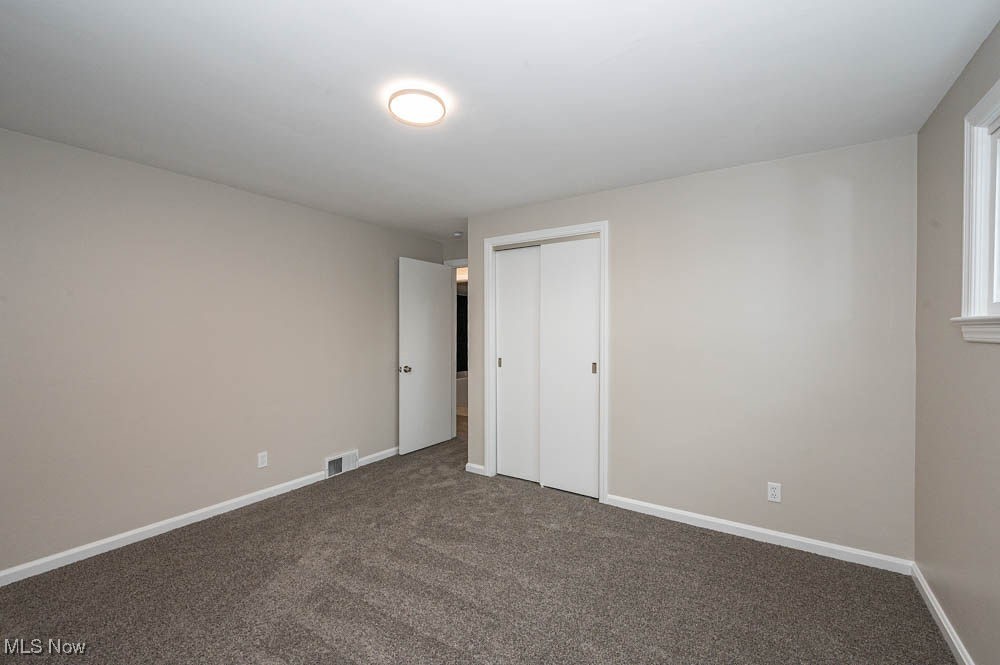 742 Devitt Avenue, Campbell, Ohio image 21