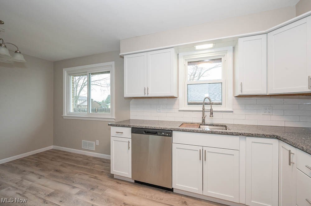742 Devitt Avenue, Campbell, Ohio image 4