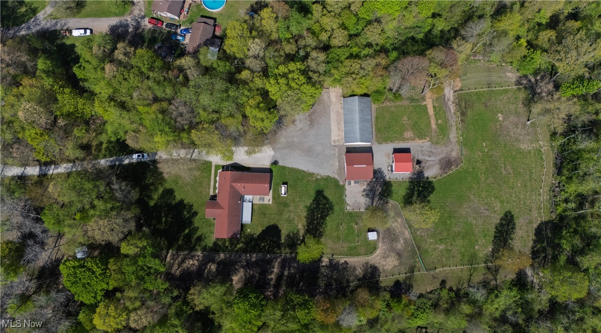 8541 Lee Road, Malvern, Ohio image 22