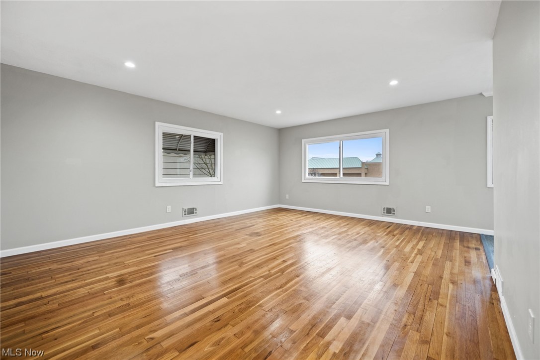 Royal Park - Residential