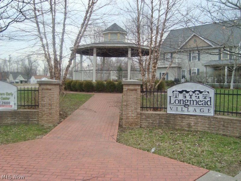 Longmead Village - Residential