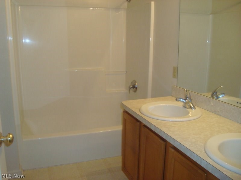 Longmead Village - Residential