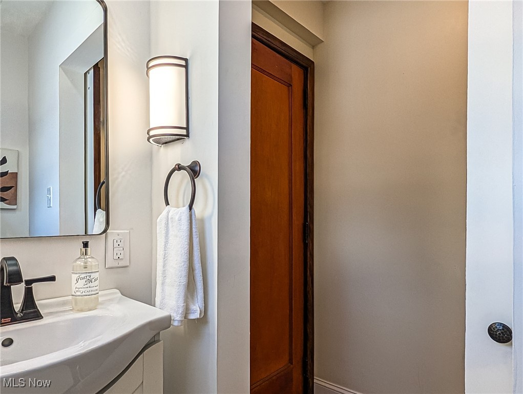 Samuel Bacon - Residential