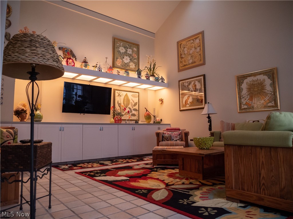 Founders Glen 1 - Residential