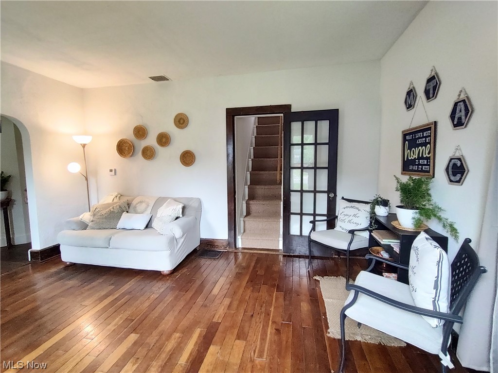 L W Halls Add - Residential