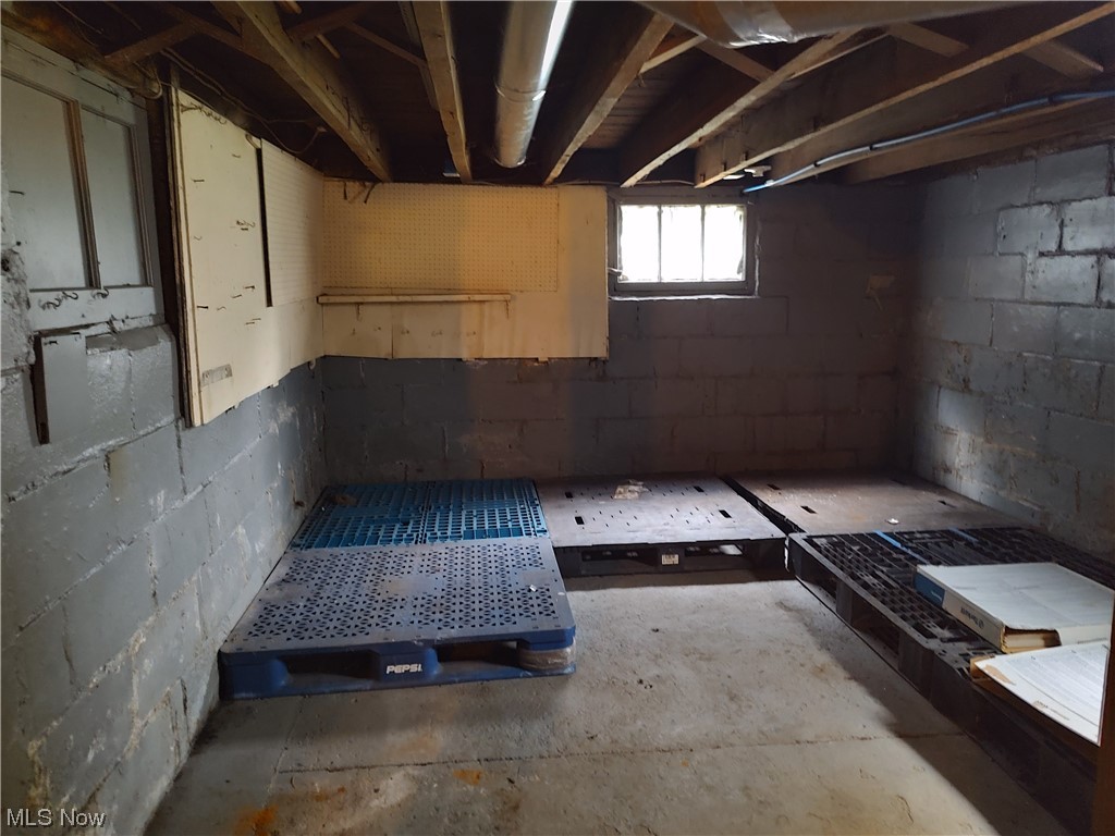 L W Halls Add - Residential