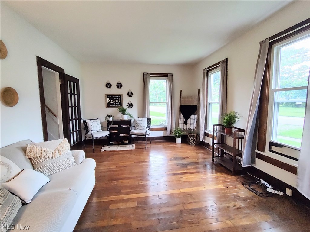 L W Halls Add - Residential