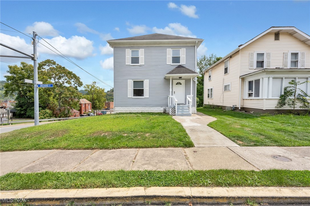 View Weirton, WV 26062 house