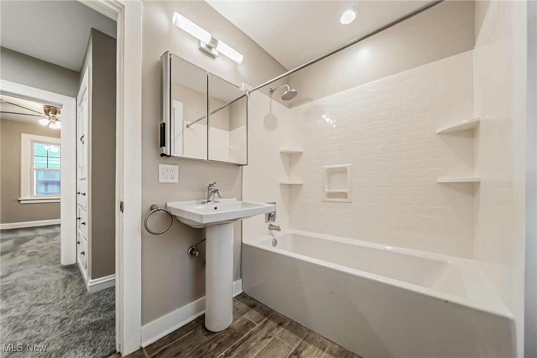 Utopia Beach 04 - Residential