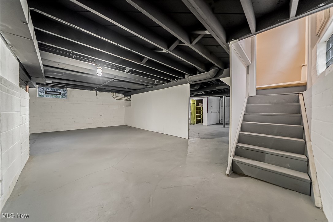 Utopia Beach 04 - Residential