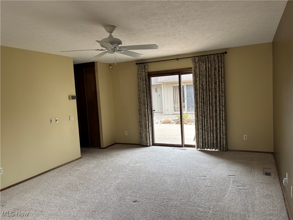 33096 Cedar Branch Circle, North Ridgeville, Ohio image 23