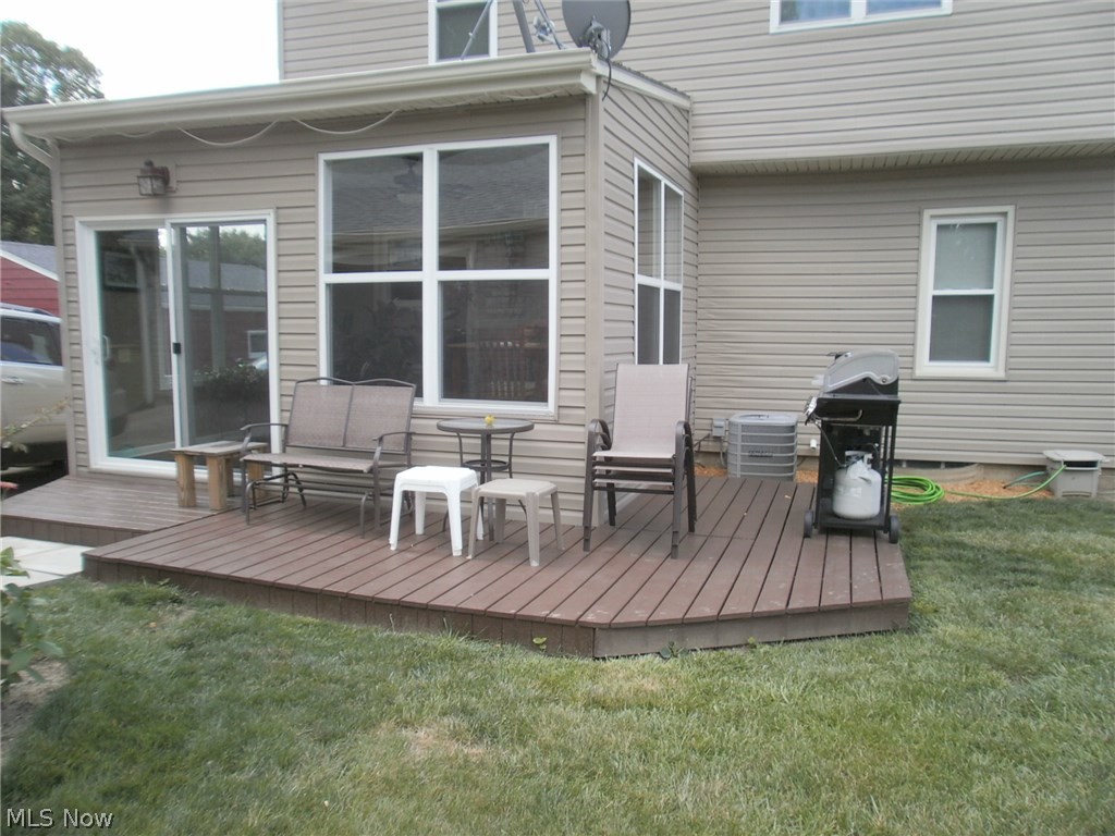 Cast Side/Lincoln Ave - Residential