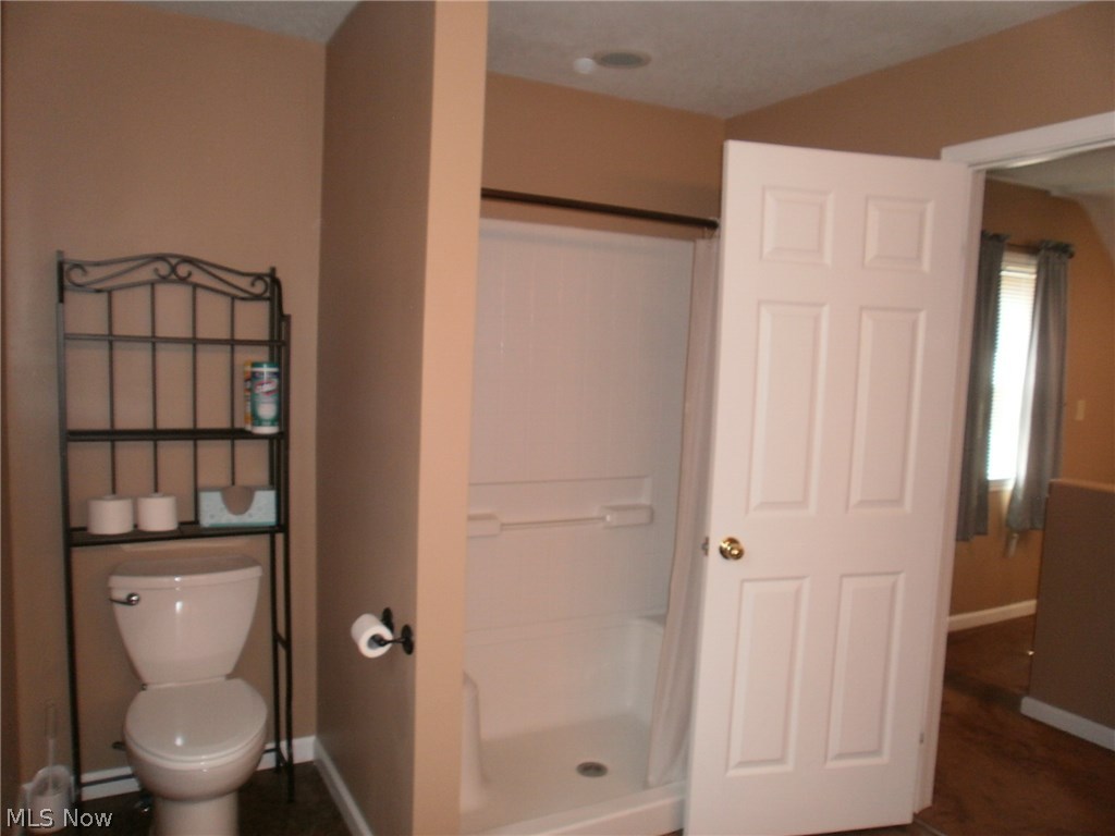 Cast Side/Lincoln Ave - Residential