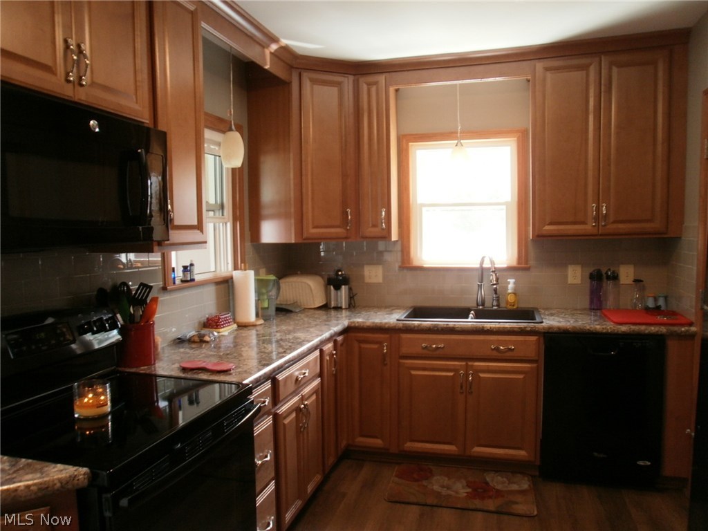 Cast Side/Lincoln Ave - Residential