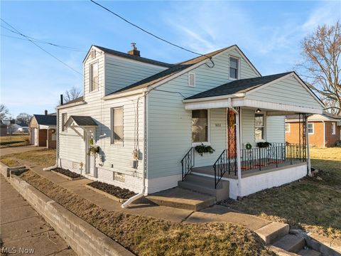 Tiny photo for 1653 Bedford Avenue SW, Canton, OH 44706 (MLS # 5190260)