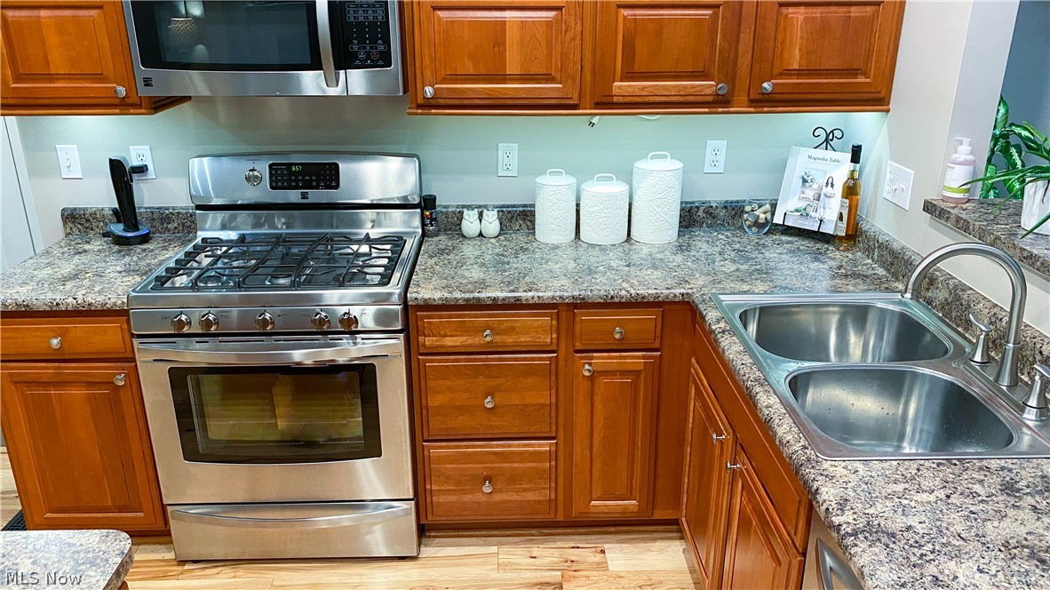 Meadow Lakes Sub - Residential