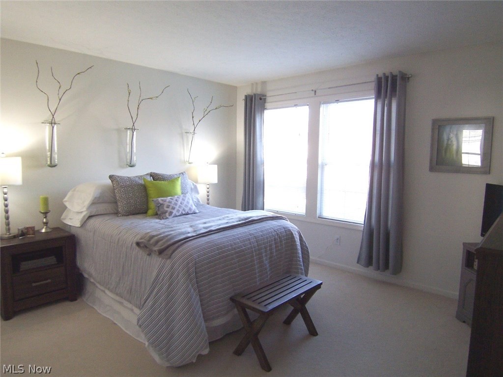 Woodbury Condo Assoc - Residential