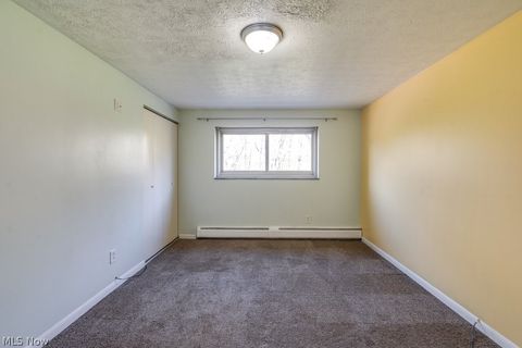 Tiny photo for 115 S Rocky River Drive #303, Berea, OH 44017 (MLS # 5202875)
