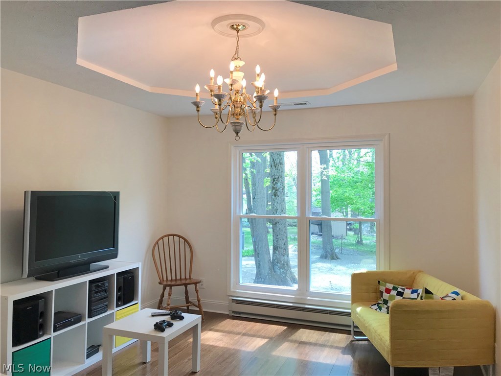 Roaming Rock Shores - Residential