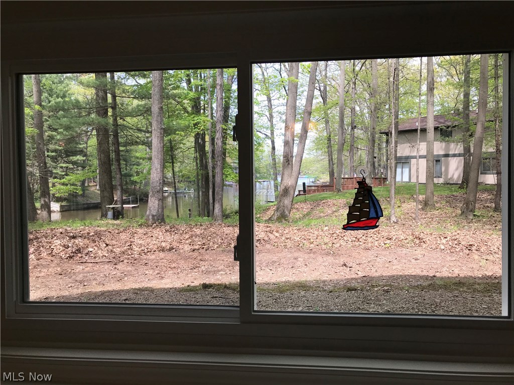 Roaming Rock Shores - Residential